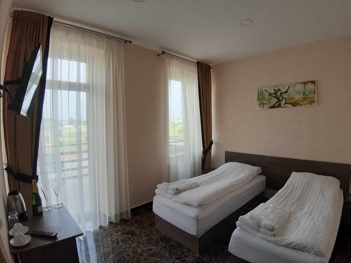 Hotel Arka Mažeikiai Exteriér fotografie