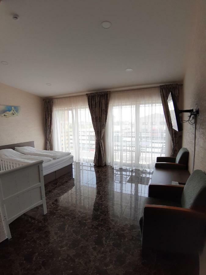 Hotel Arka Mažeikiai Exteriér fotografie